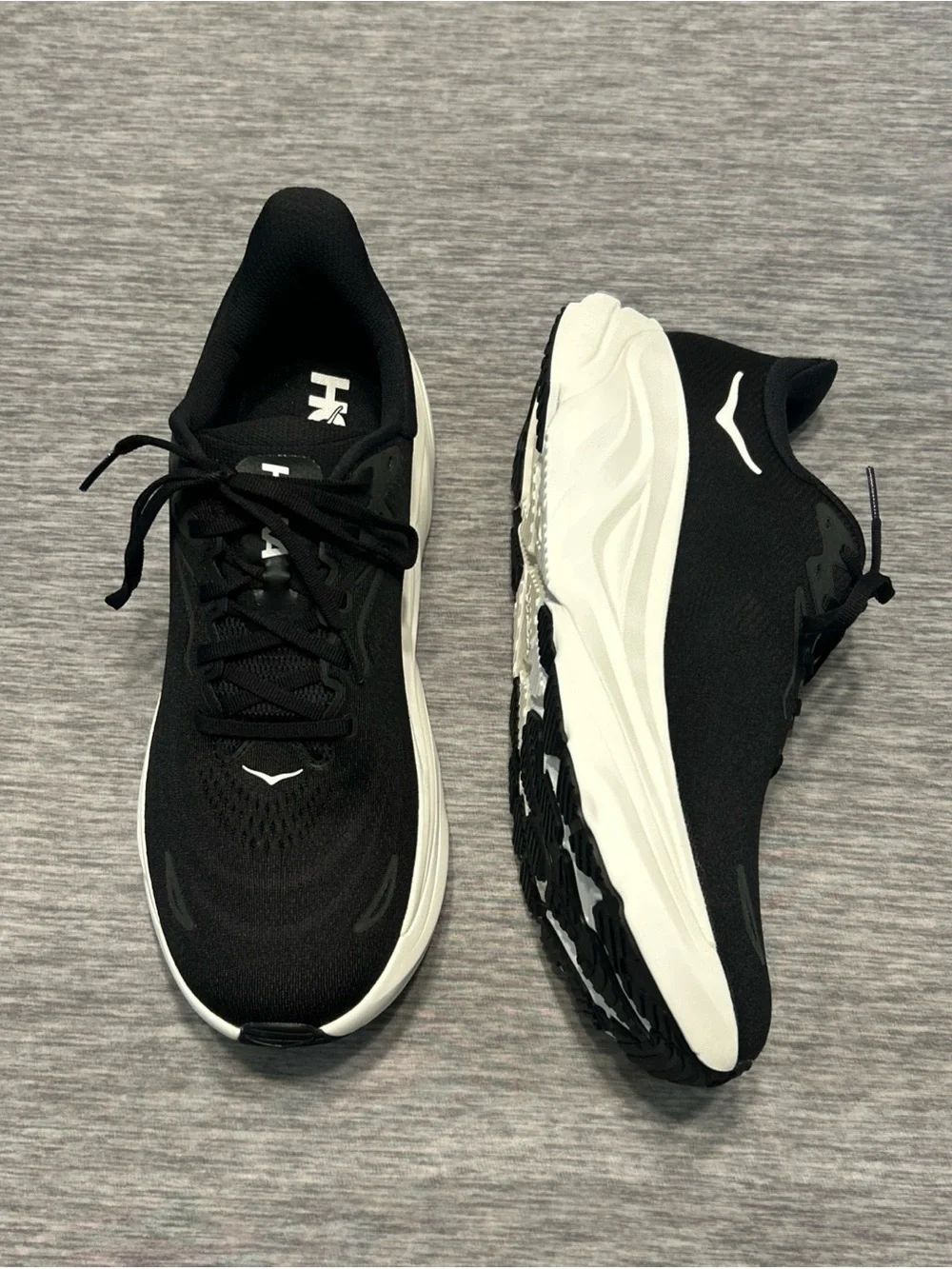 Hoka arahi men